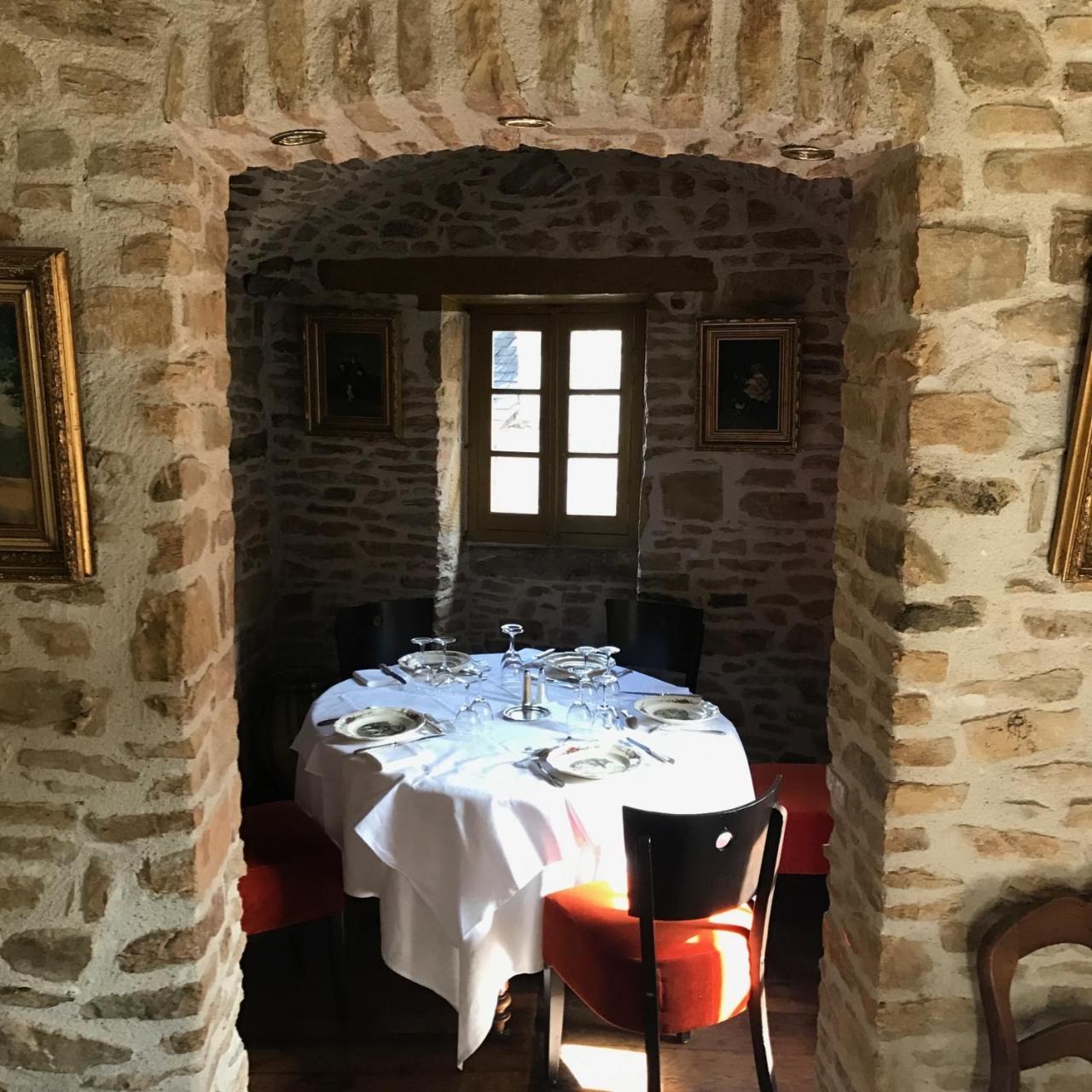 Le Saint-Etienne Hotel Aubazines Екстериор снимка