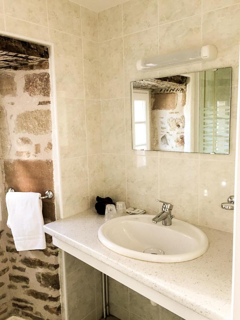 Le Saint-Etienne Hotel Aubazines Екстериор снимка